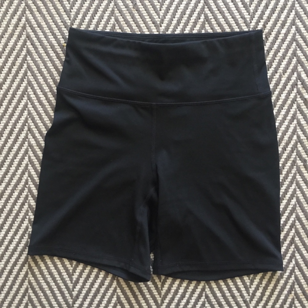 Fabletics Ultracool Black Shorts